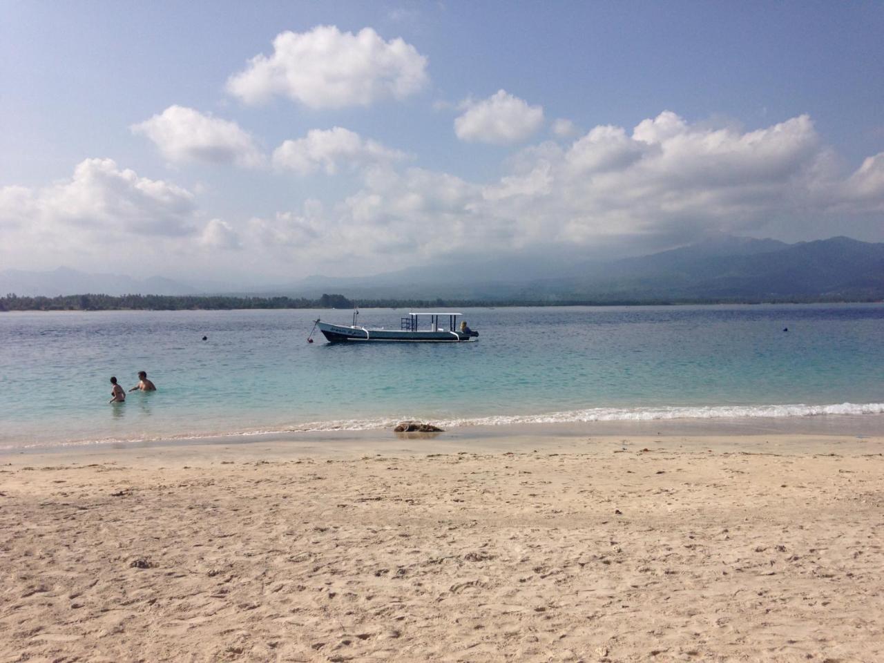 Blu D'Amare Hotel Gili Trawangan Luaran gambar